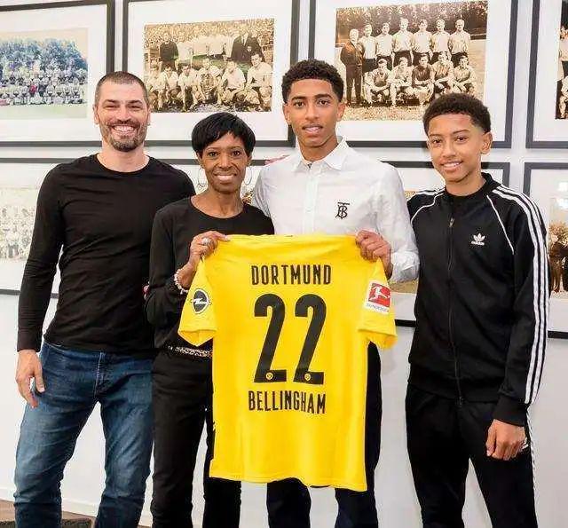 为何同一型 为何同一型