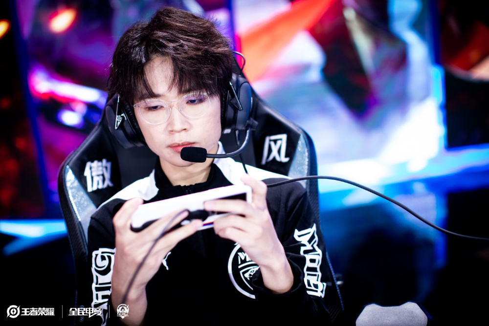 超赛程里 超赛程里